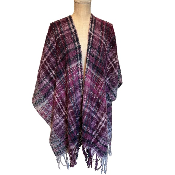 Woolrich Women's Ultra Soft & Cozy Blanket Wrap - Picture 2 of 5